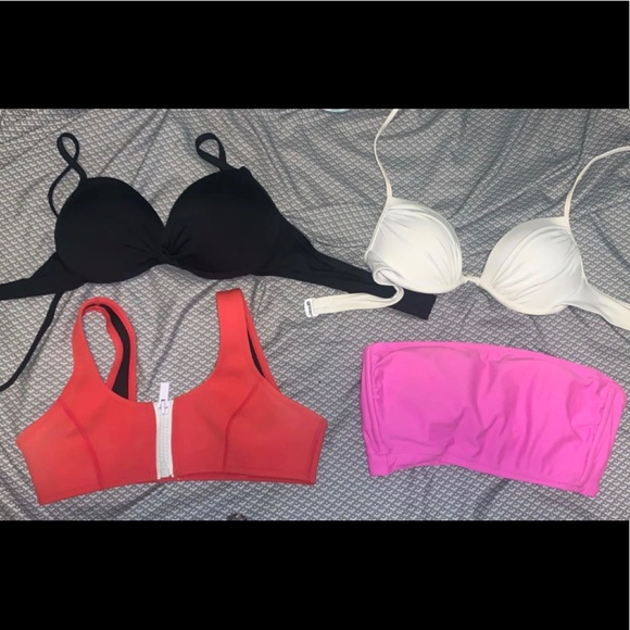 swimmies sizes range from small-large - Picture 1 of 3